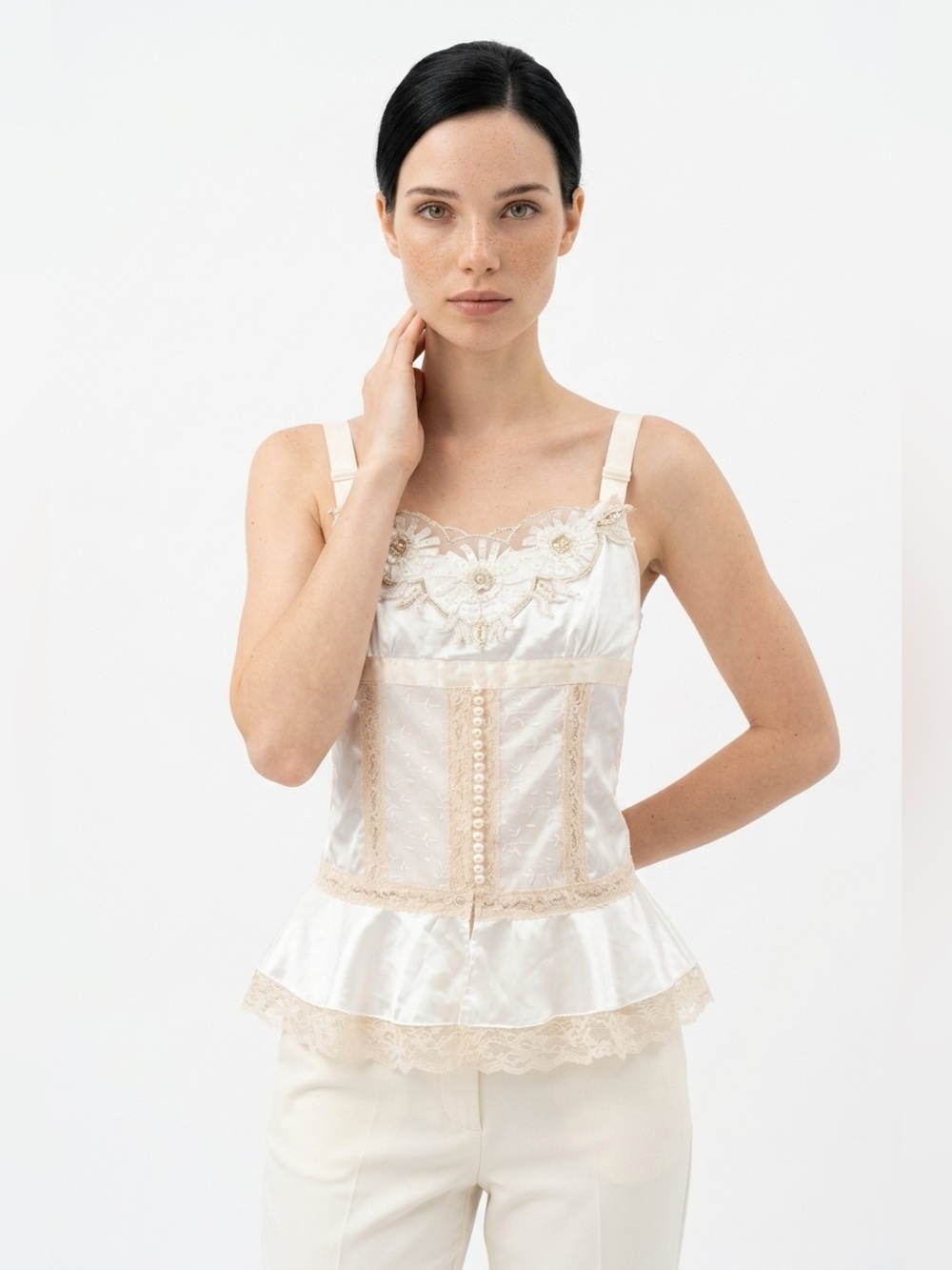 Le château satin camisole